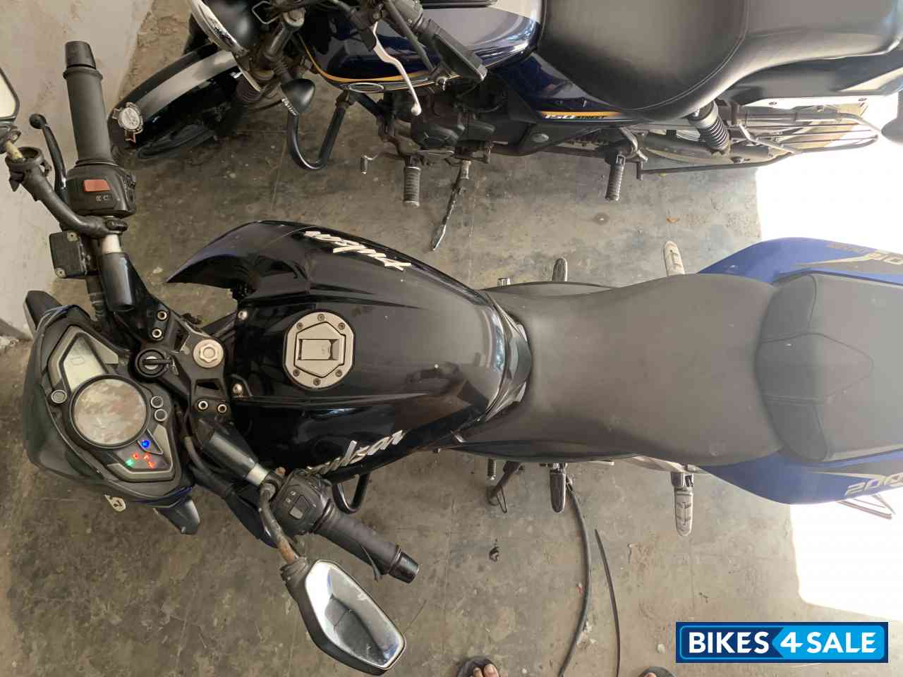 Bajaj Pulsar 200 NS