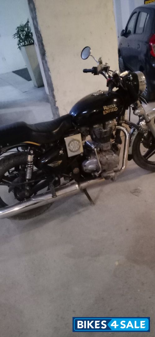 Black Royal Enfield Bullet Electra