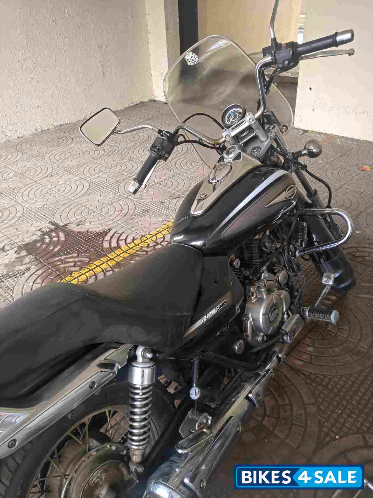 Bajaj Avenger Cruise 220