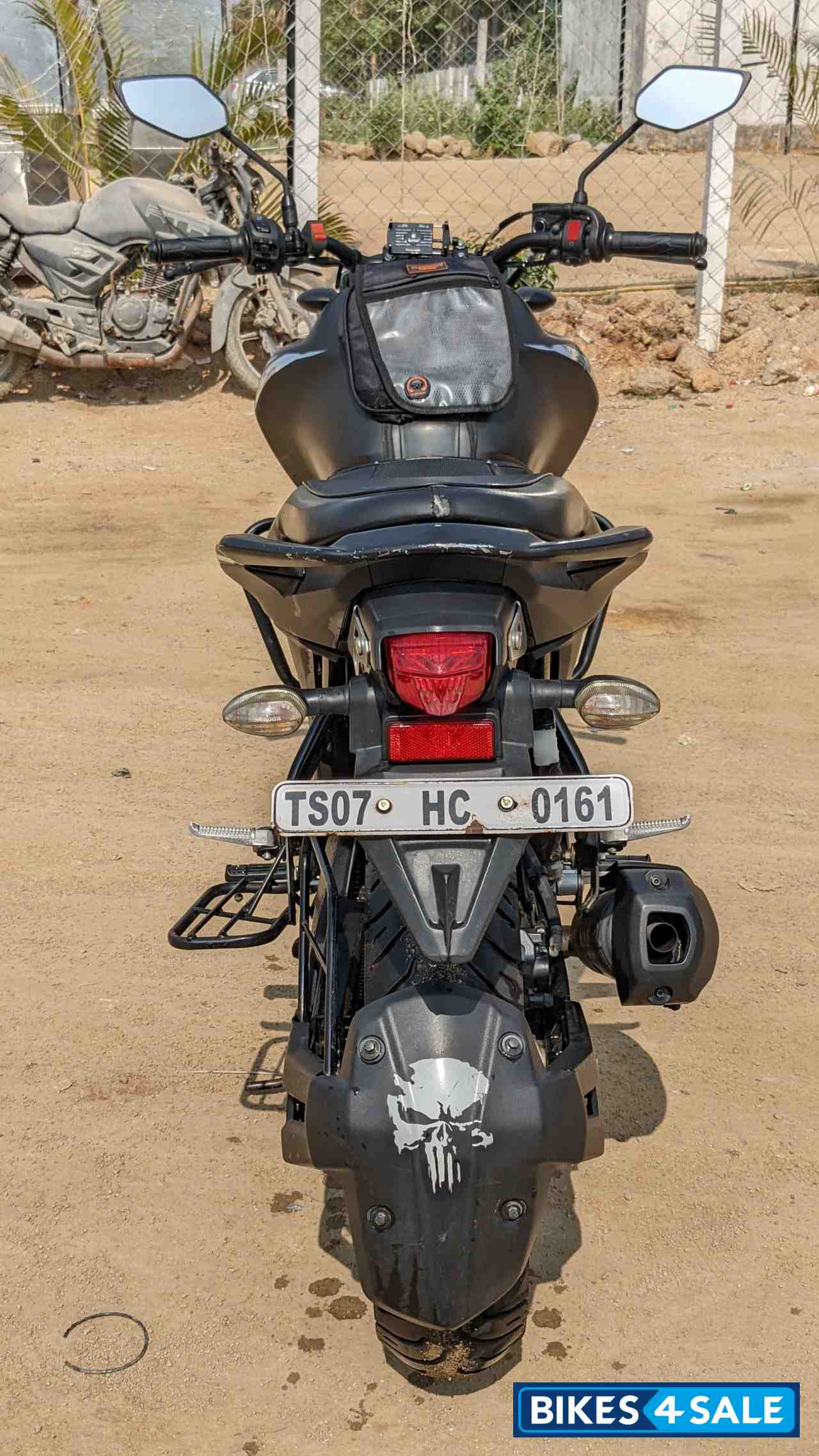 Dark Knight / Black Yamaha FZ-S FI V3 BS6