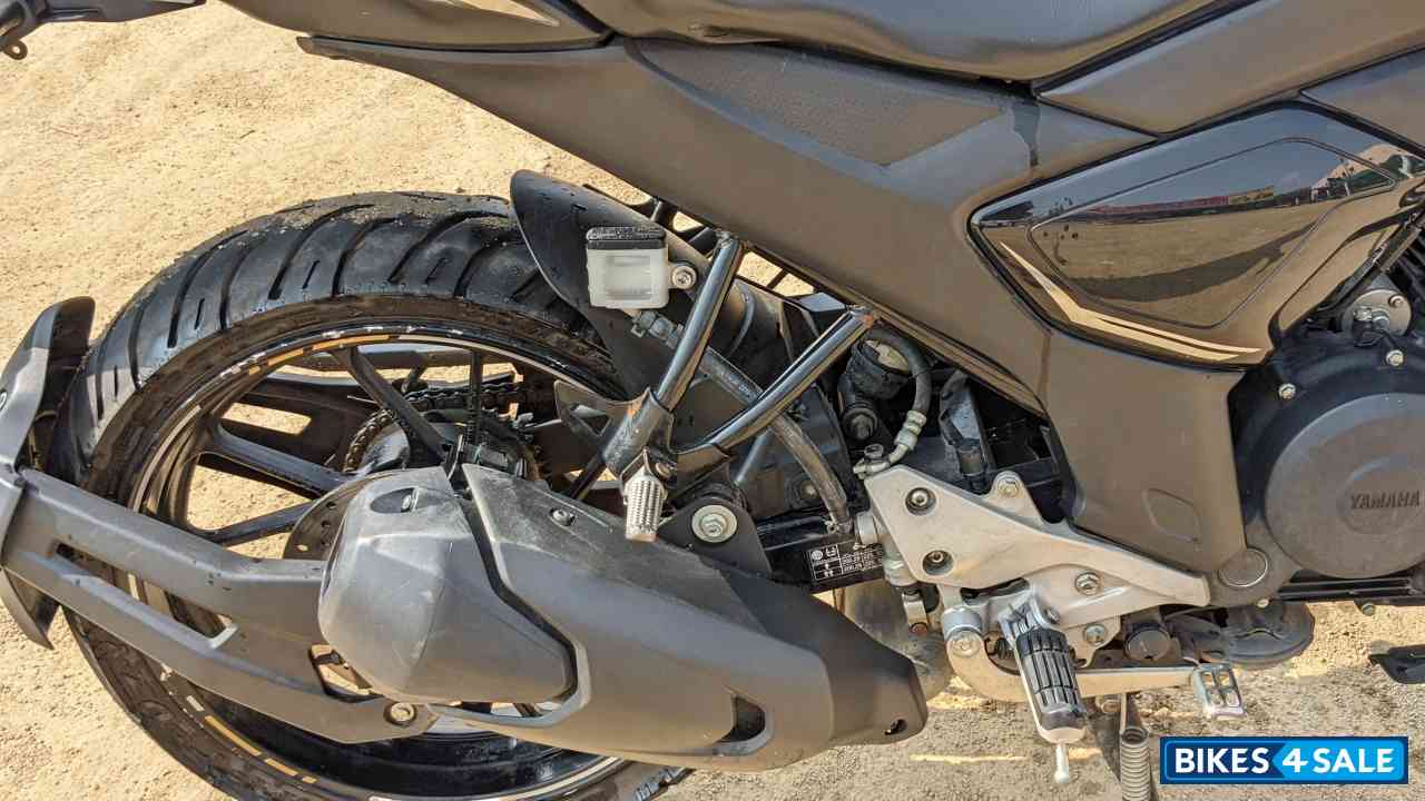 Dark Knight / Black Yamaha FZ-S FI V3 BS6