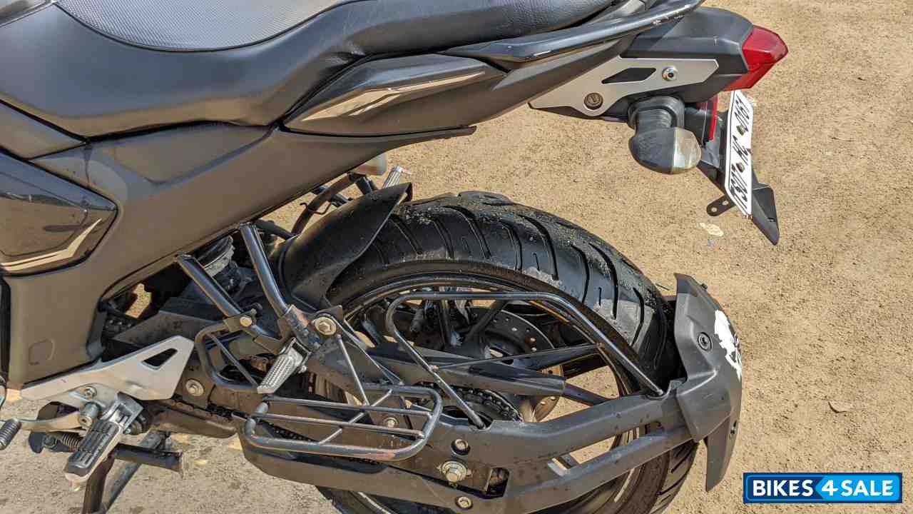 Dark Knight / Black Yamaha FZ-S FI V3 BS6