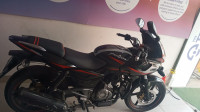 Bajaj Pulsar 220 DTSFi