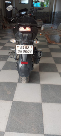 Matte Black TVS Apache RTR 200 4V