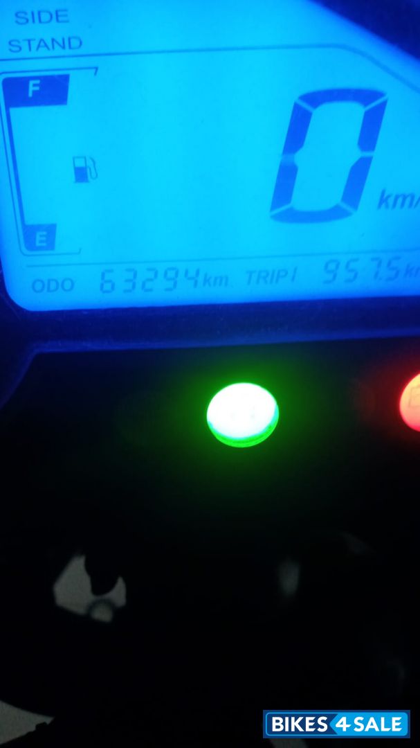 Bajaj Pulsar 220 DTSFi