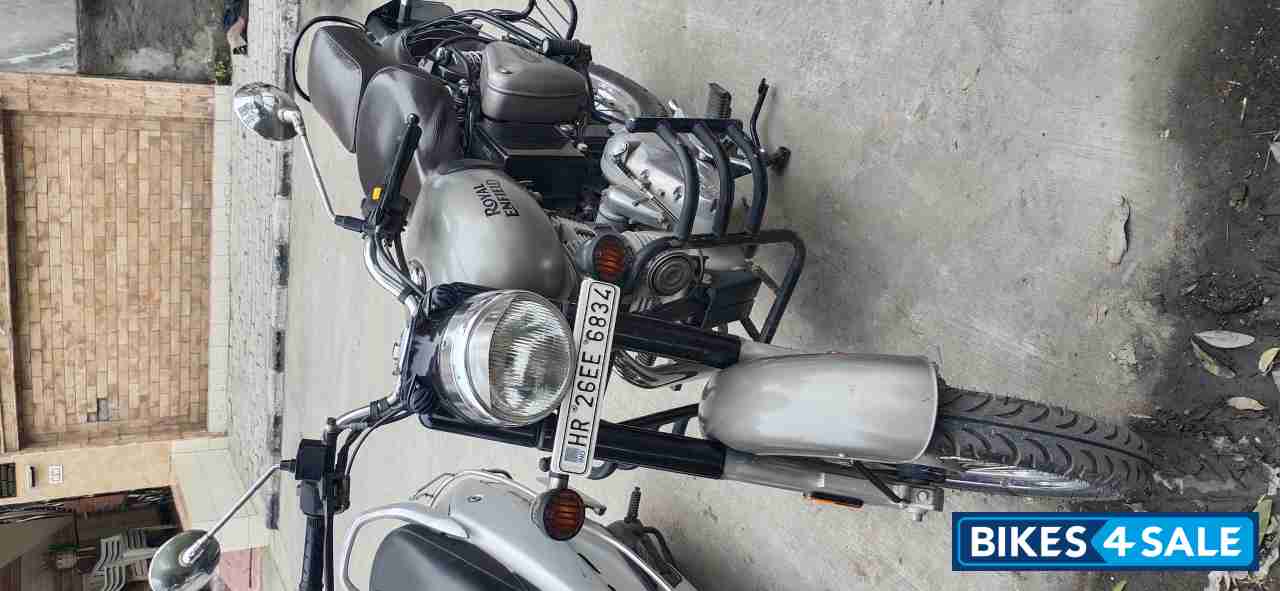 Royal Enfield Classic 350 Dual Channel BS6