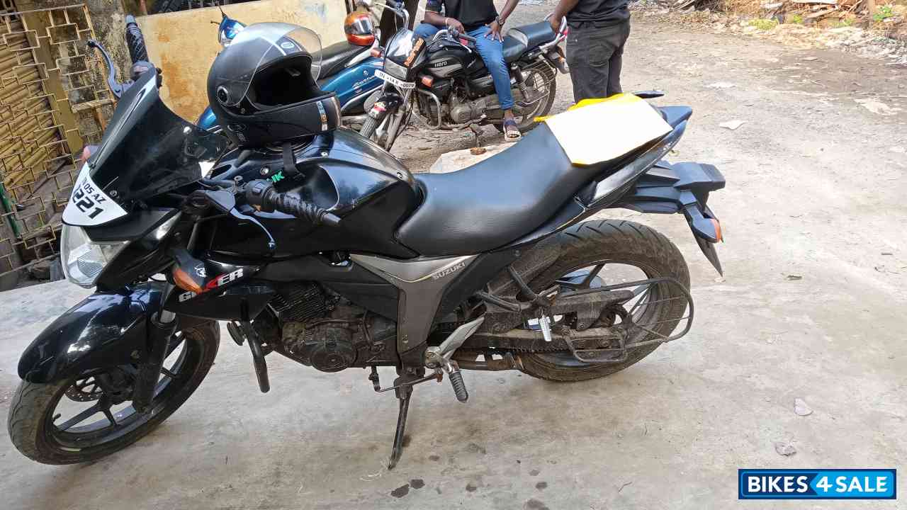 Suzuki Gixxer 150