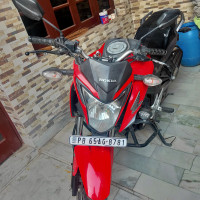 Red Honda CB Hornet 160R