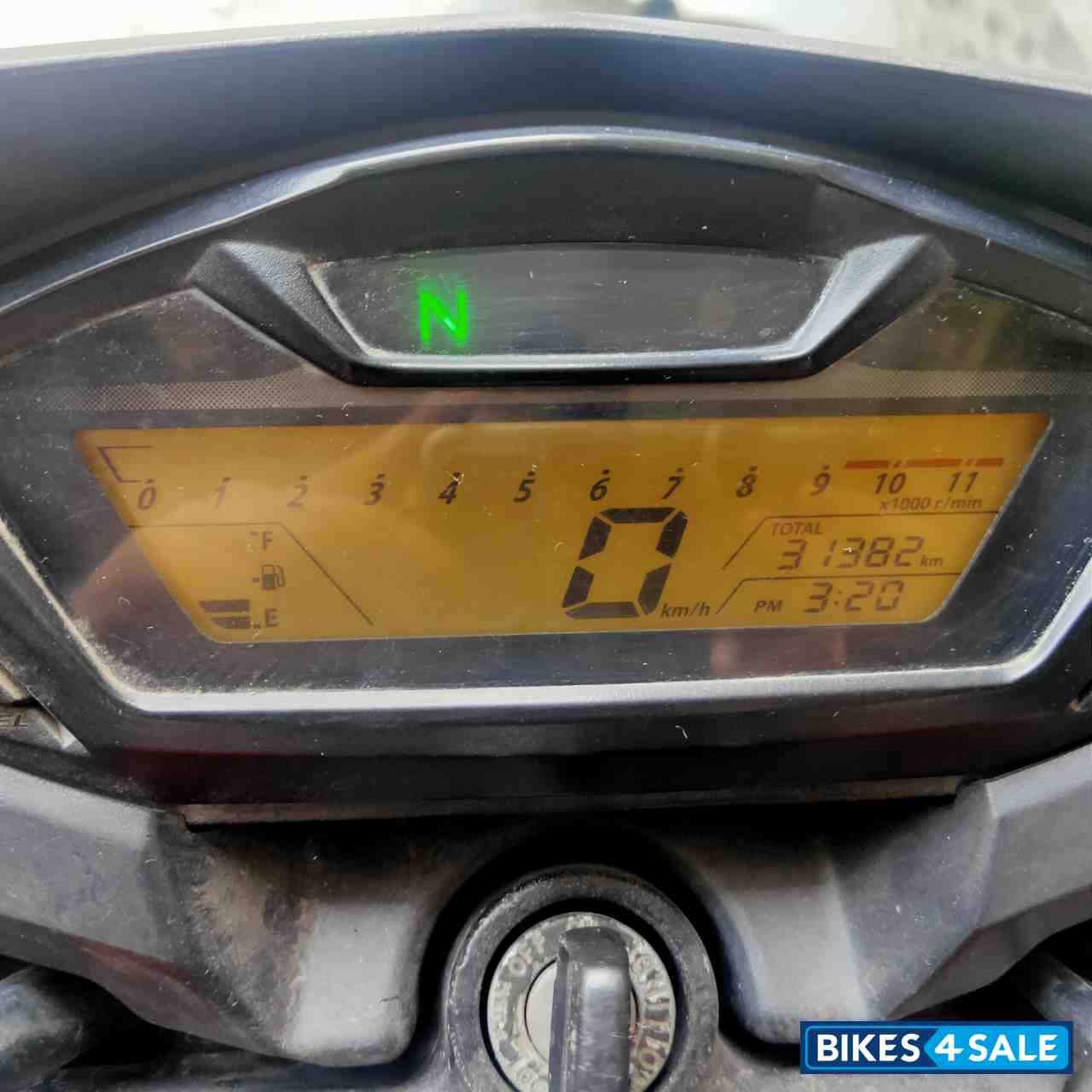 Red Honda CB Hornet 160R