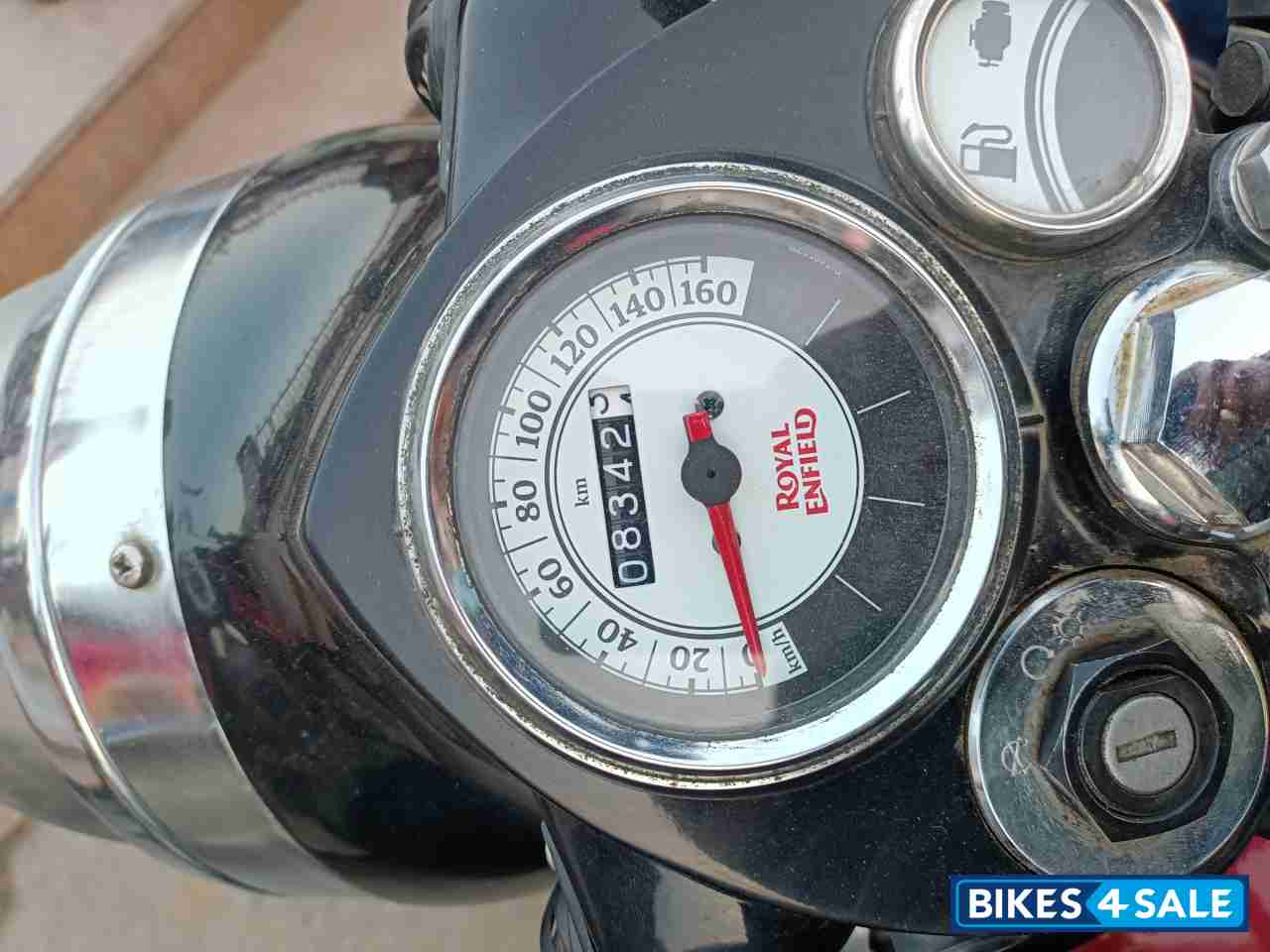 Redditch Royal Enfield Classic 350 Redditch Red