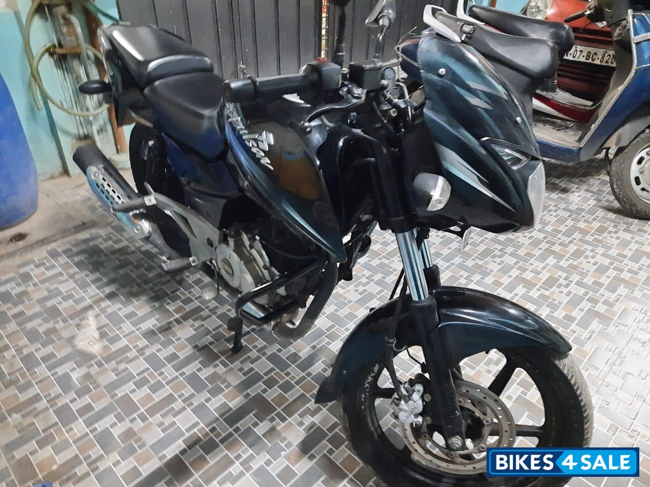 Black Bajaj Pulsar 180 DTSi