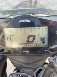 Black Sparkle Suzuki Gixxer SF Fi