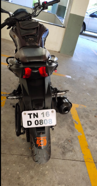 Cherry Dark Red Bajaj Dominar 400
