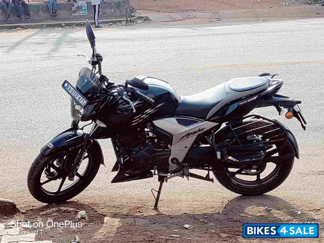 TVS Apache RTR 160 4V BS6