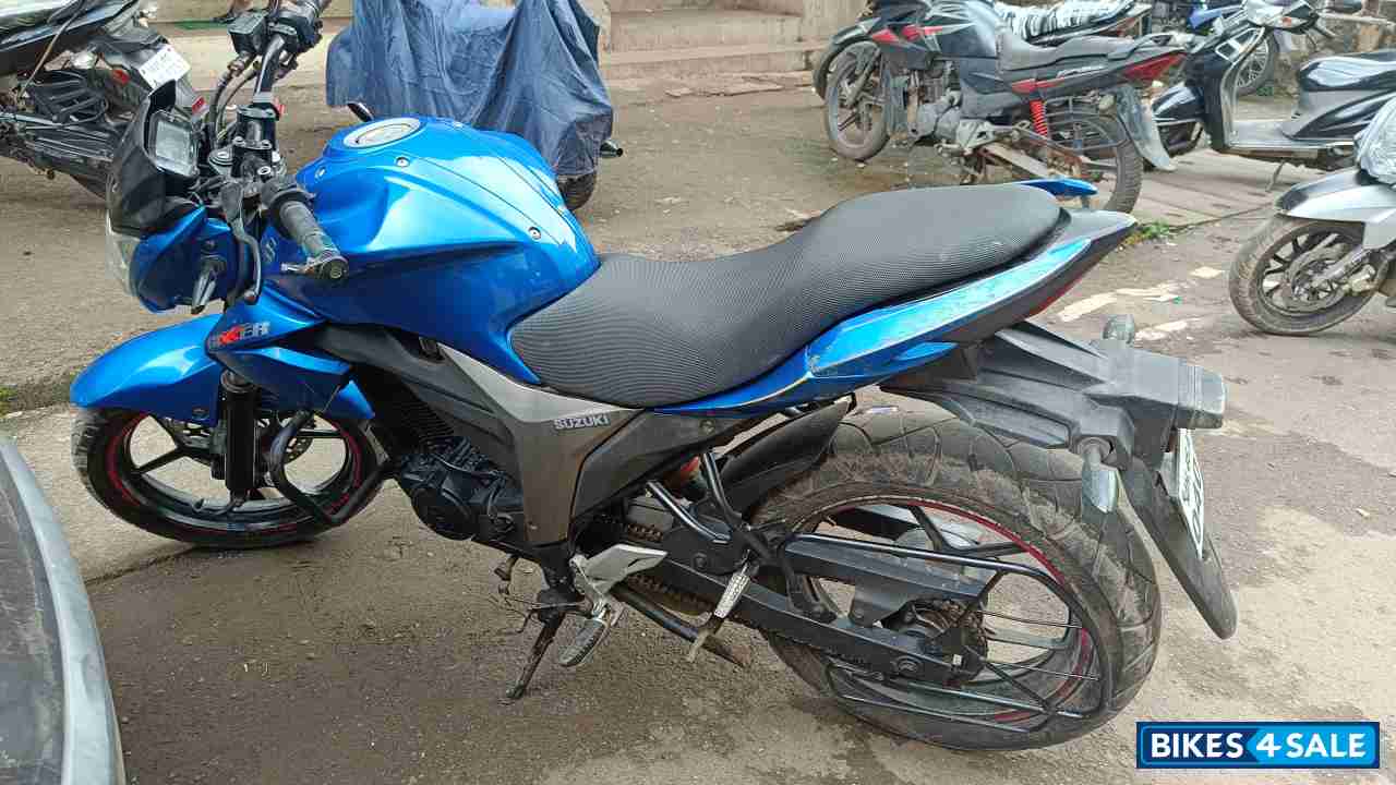 Suzuki Gixxer 150