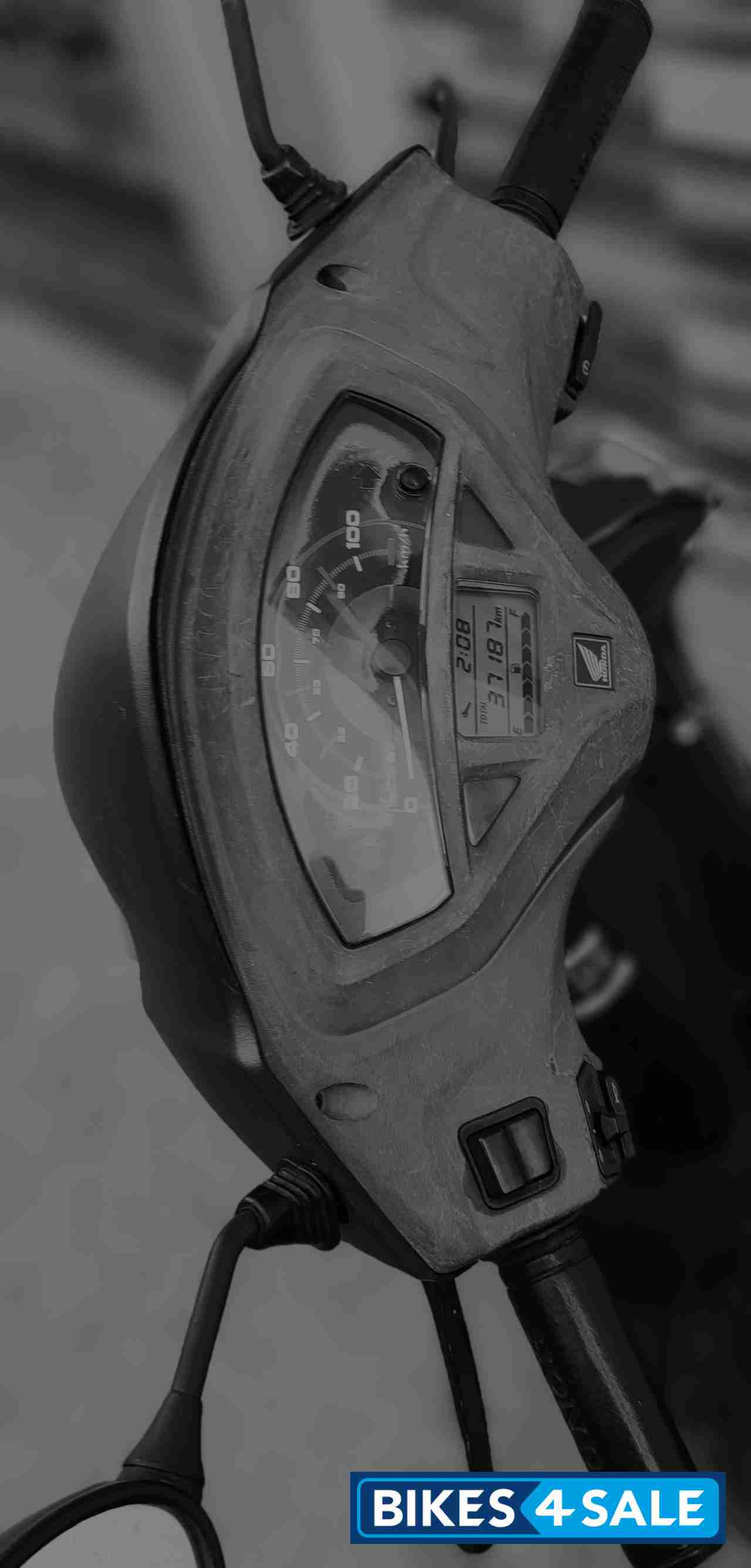 Gray Honda Activa 5G