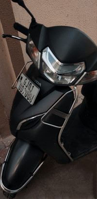 Gray Honda Activa 5G
