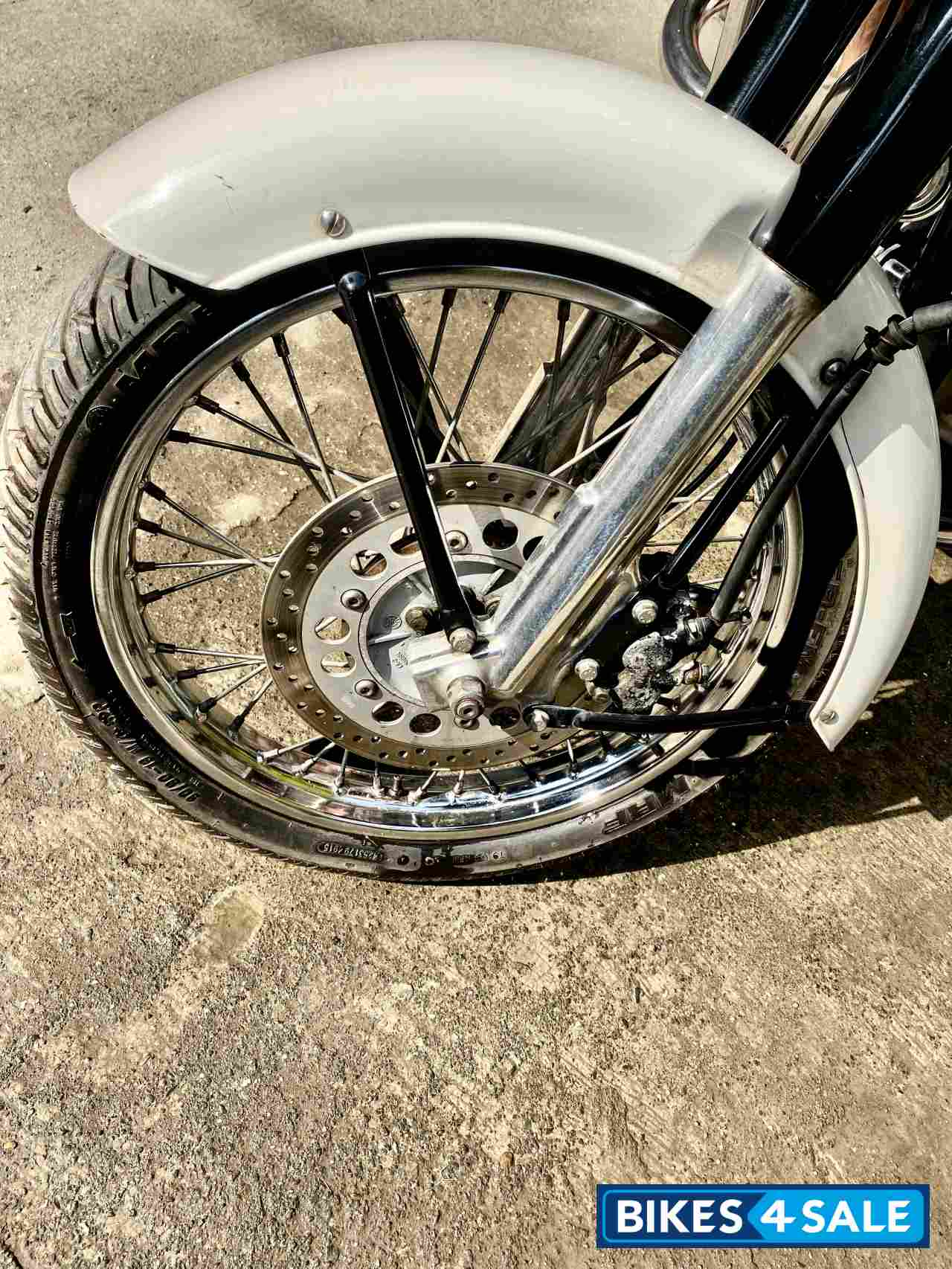 White Royal Enfield Bullet Standard 350