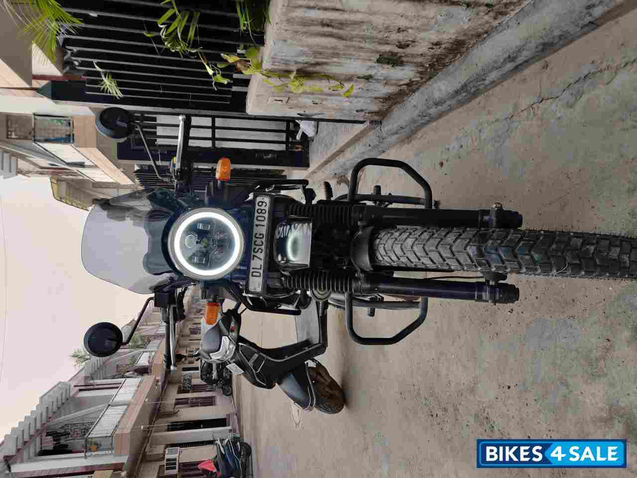 Black Royal Enfield Himalayan