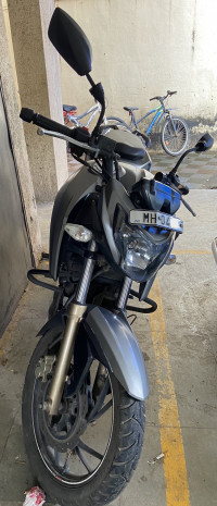 TVS Apache RTR 200 4V