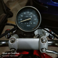 Red Bajaj Avenger 220 DTS-i