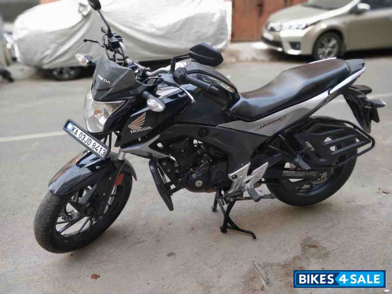 Honda CB Hornet 160R