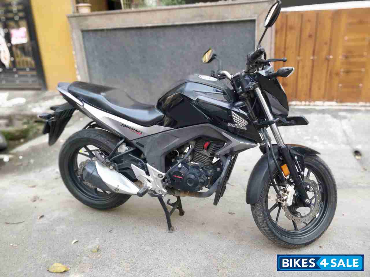 Honda CB Hornet 160R
