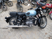 Redittch Blue Royal Enfield Classic 350 Redditch Blue