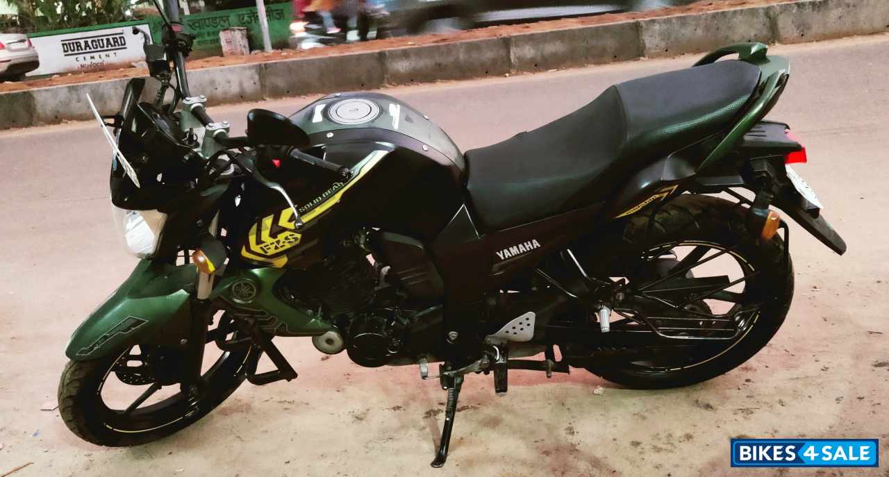Yamaha FZ-S