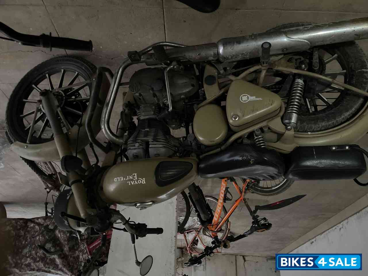 Royal Enfield Classic Desert Storm Royal Enfield Classic Desert Storm