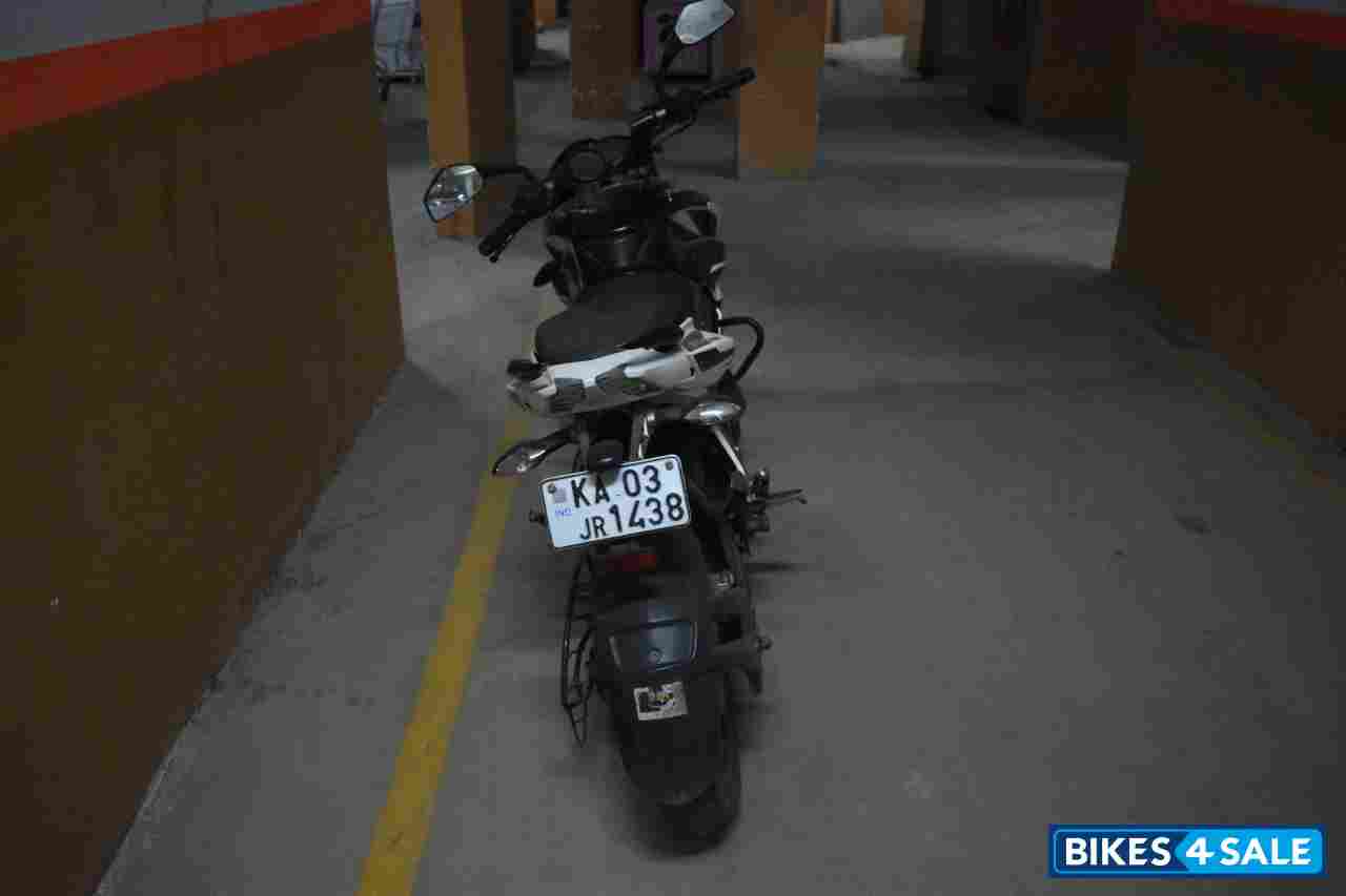 Bajaj Pulsar 200 NS