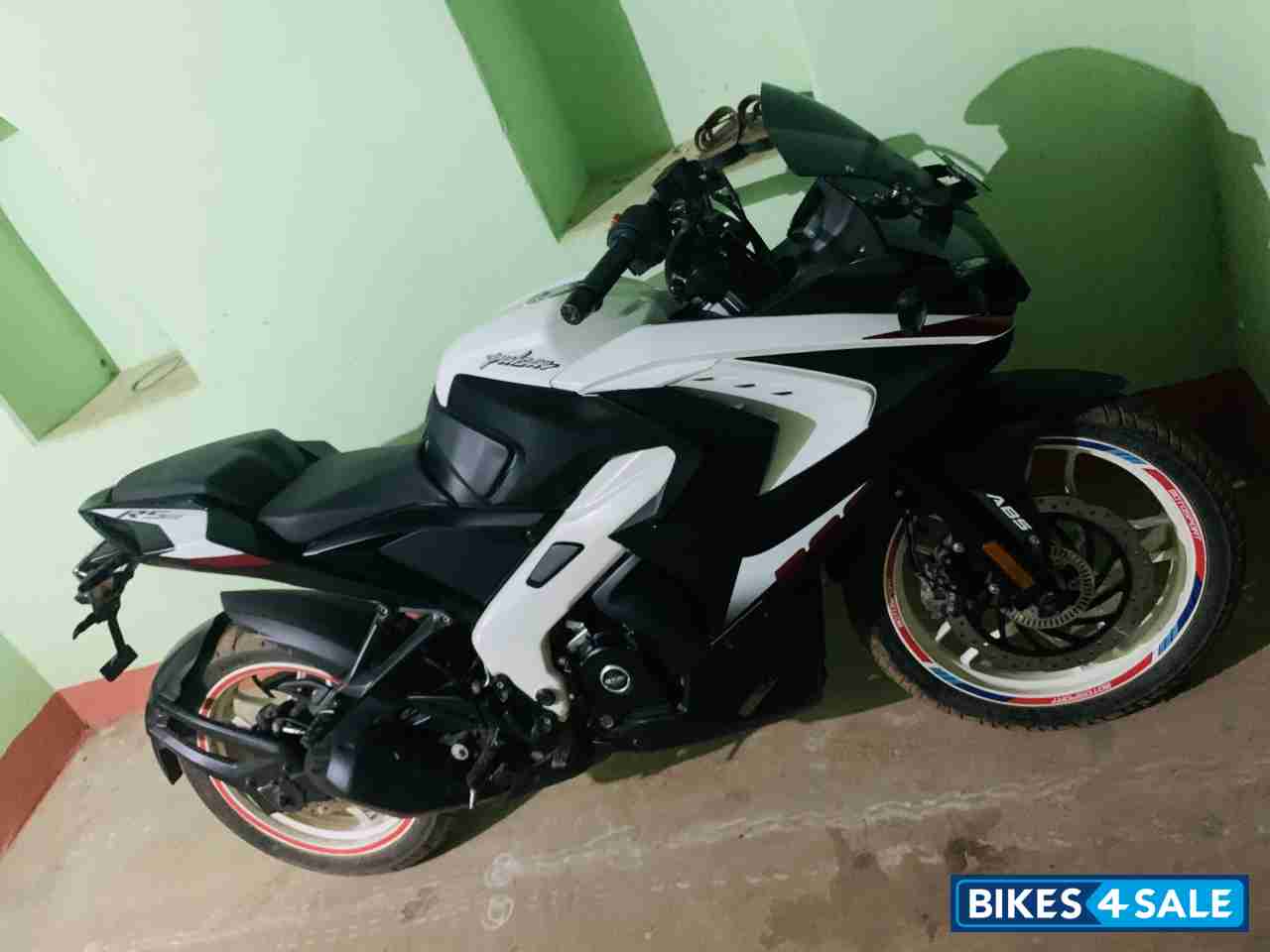 White Black Bajaj Pulsar RS 200 ABS