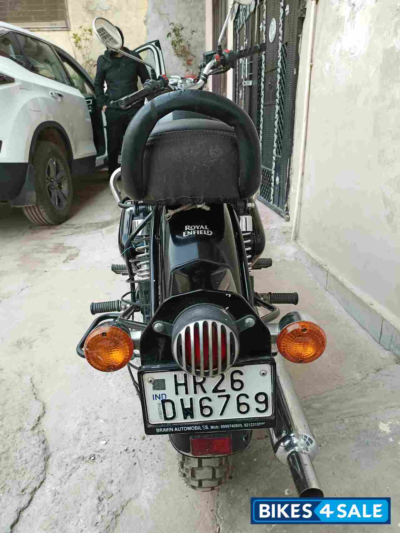 Black Royal Enfield Classic 350