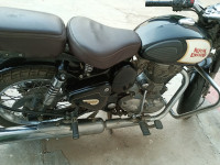 Black Royal Enfield Classic 350