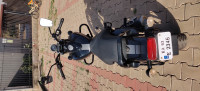 Black Bajaj Avenger Street 220