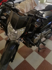 Black Bajaj Pulsar 135LS