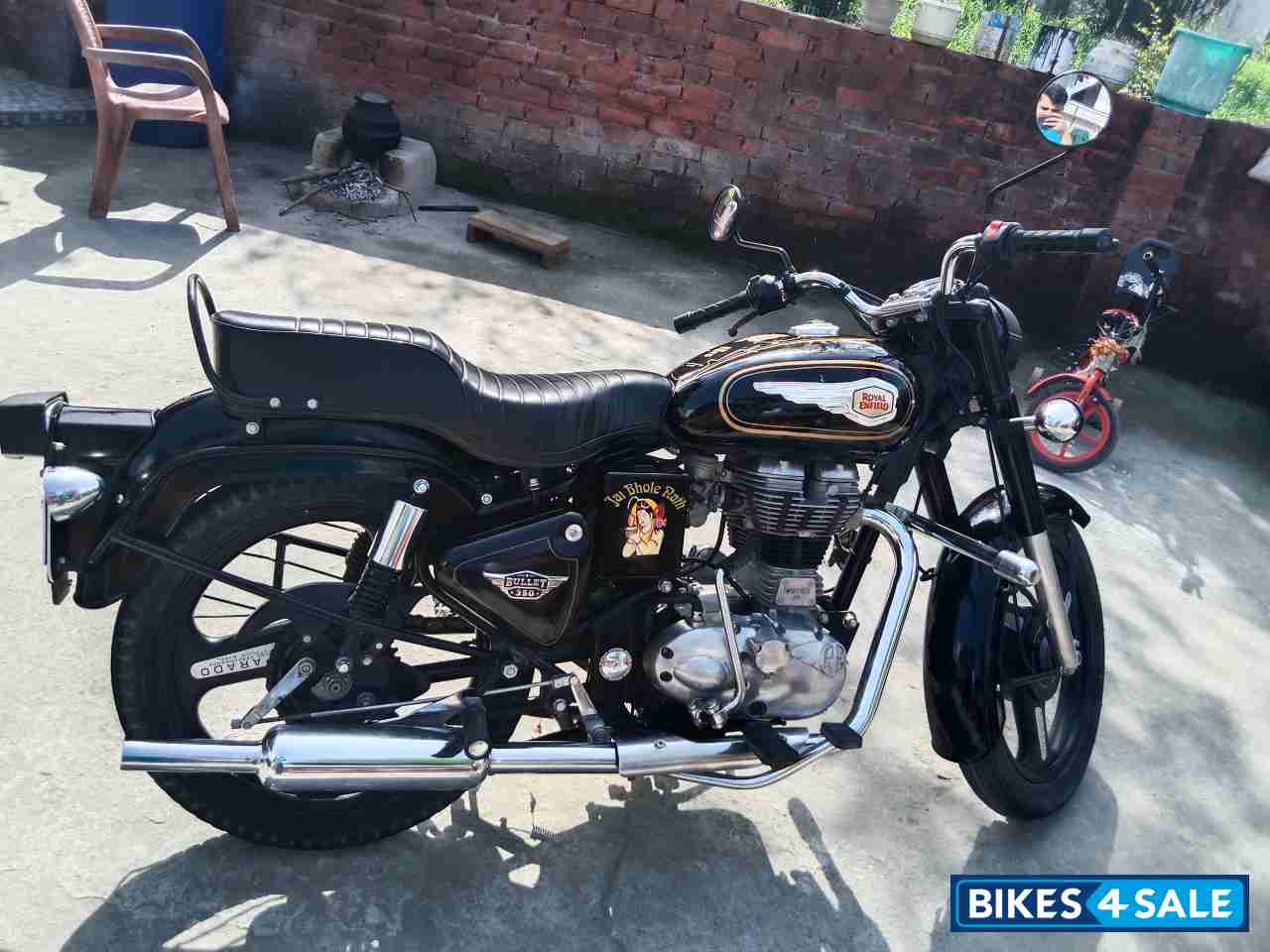 Black Royal Enfield Bullet Standard 350 Black Royal Enfield Bullet Standard 350