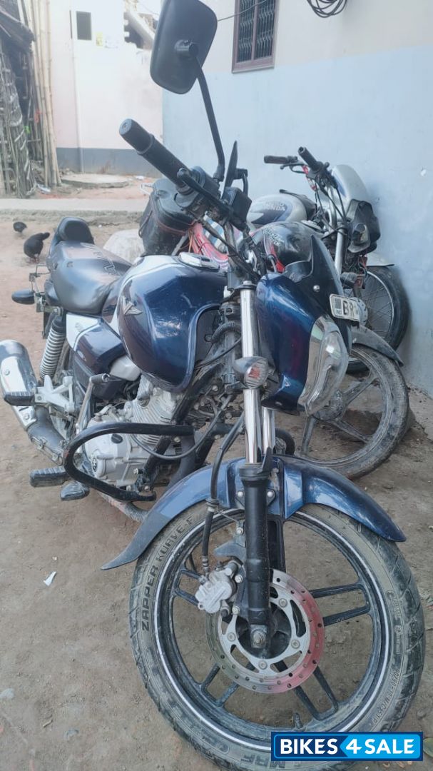 Blue Bajaj V15