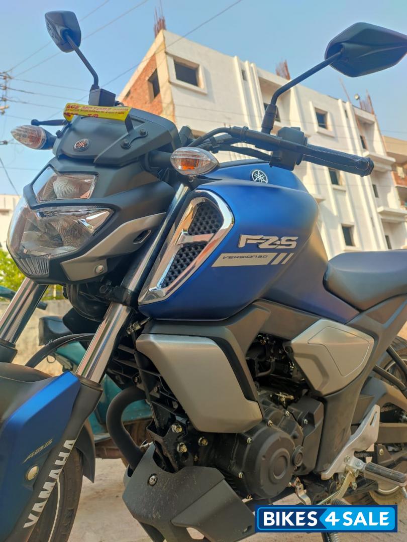 Yamaha FZ-S