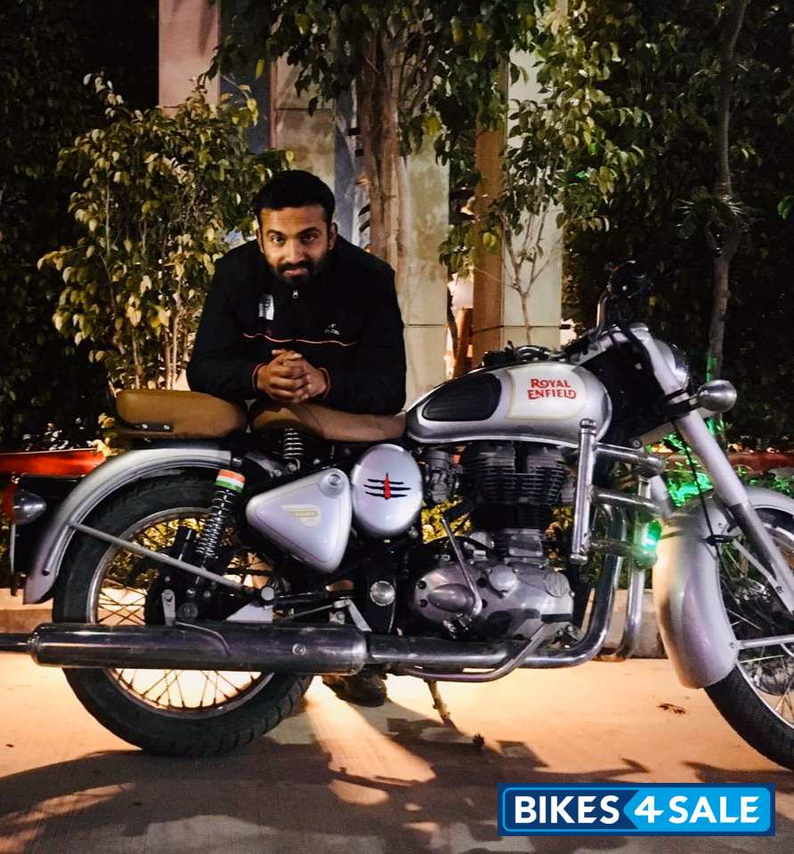 Royal Enfield Classic 350 Royal Enfield Classic 350