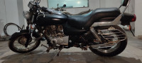 Bajaj Avenger 200 DTS-i
