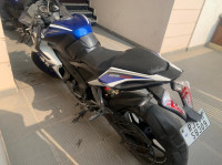 Bajaj Pulsar RS 200 ABS