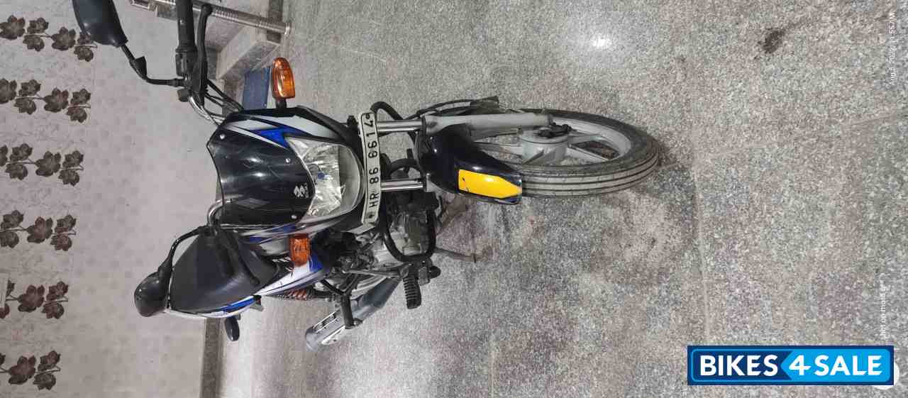 Blue Bajaj CT 100 ES