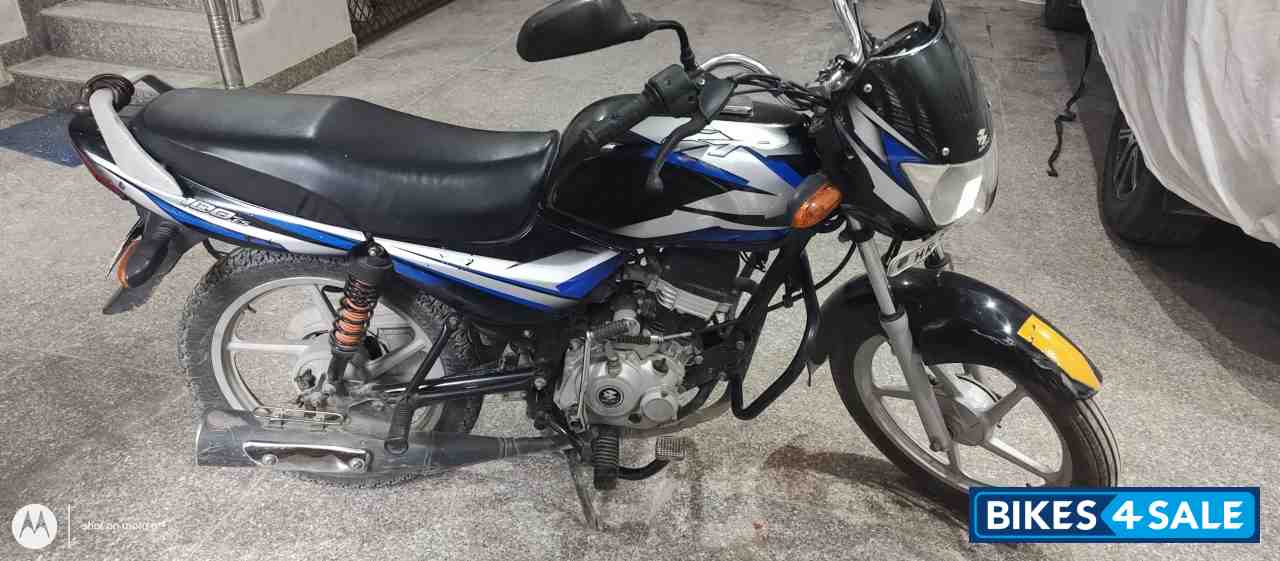 Blue Bajaj CT 100 ES