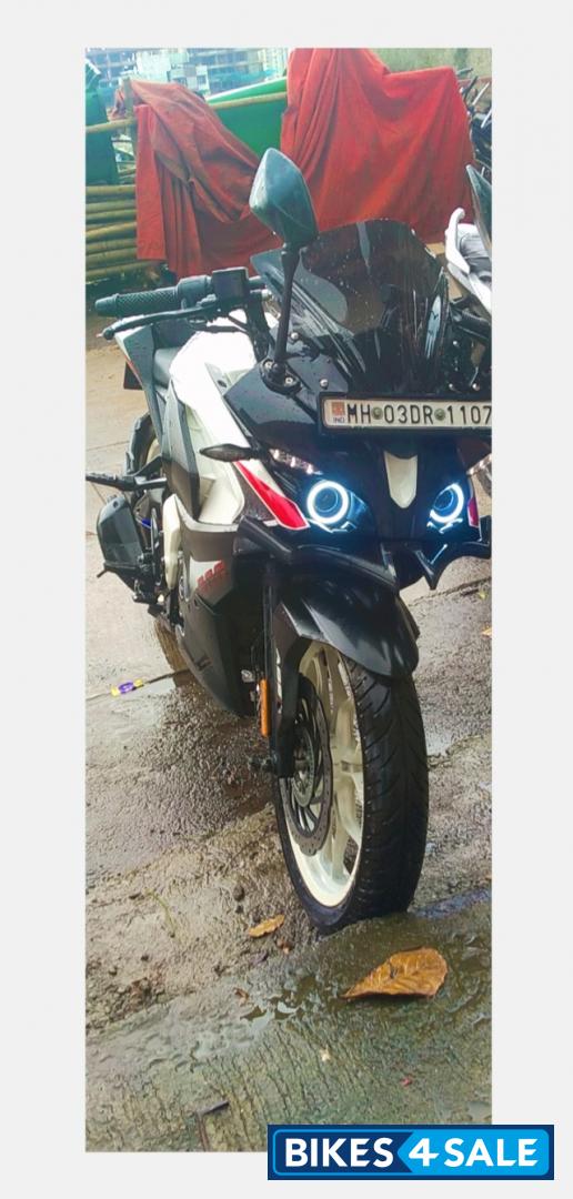 Bajaj Pulsar RS 200 BS6