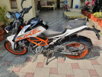 KTM Duke 390