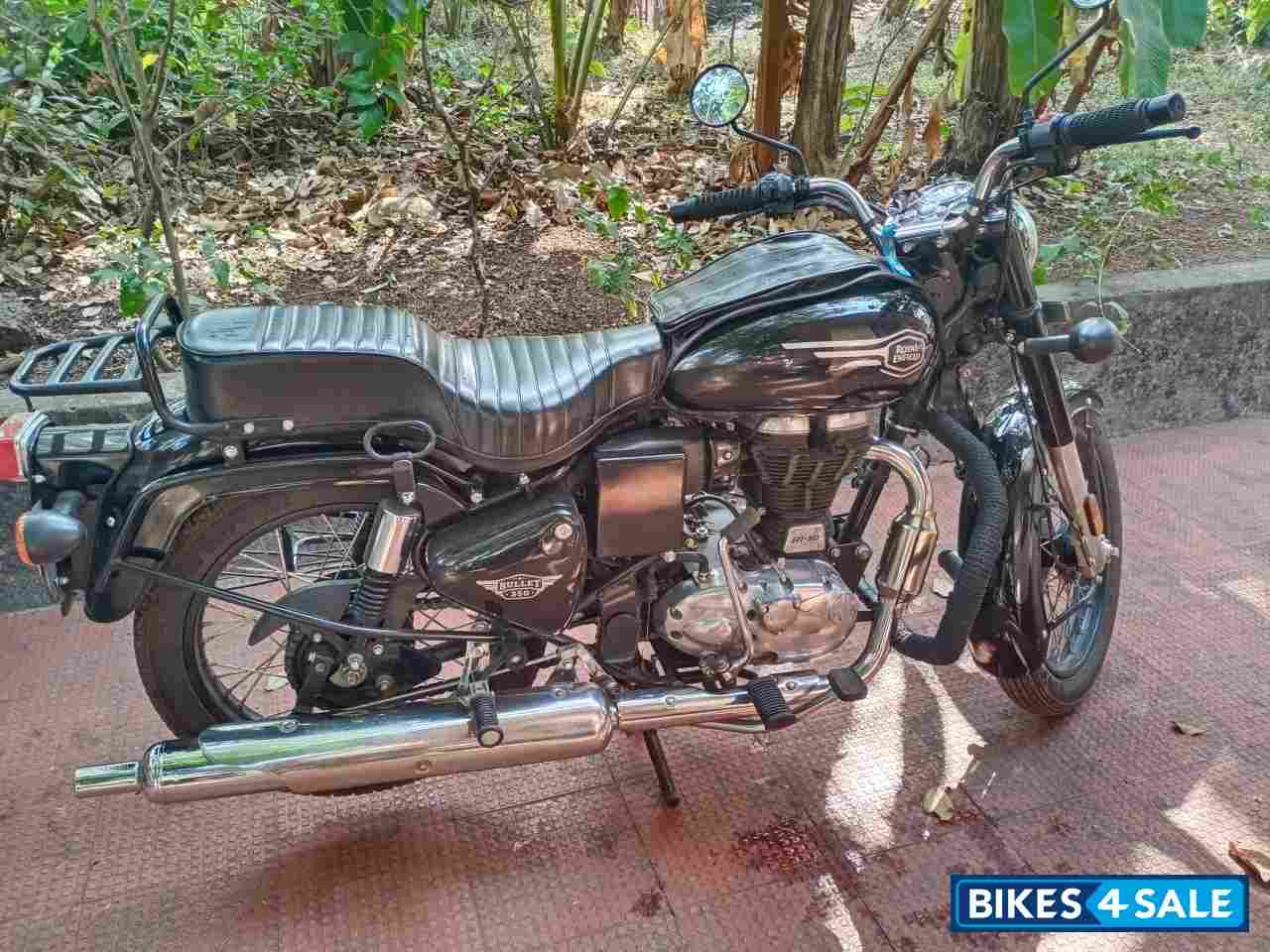 Onix Black Royal Enfield Bullet 350 KS BS6