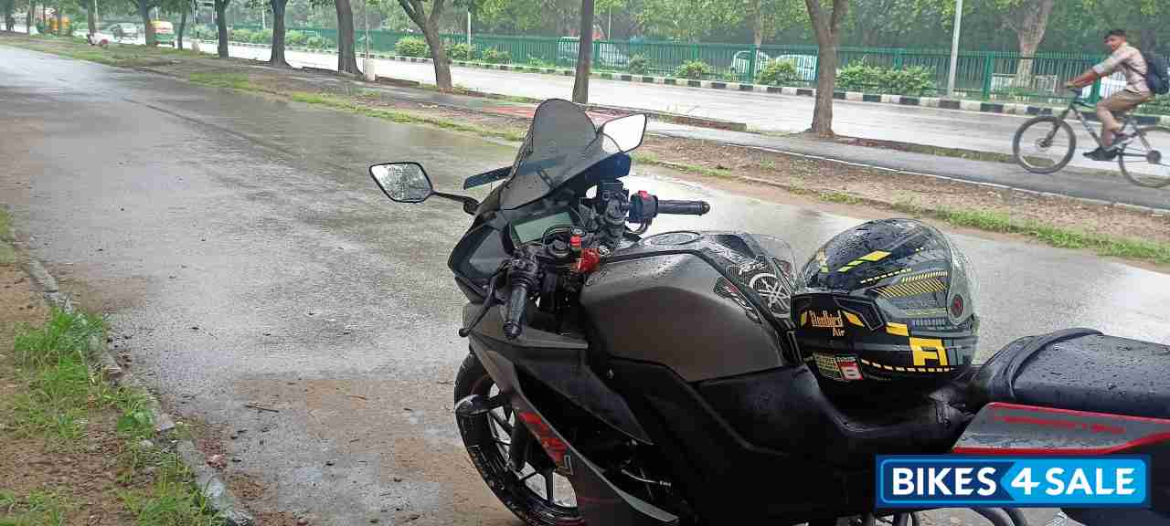 Yamaha YZF R15 V3 BS6