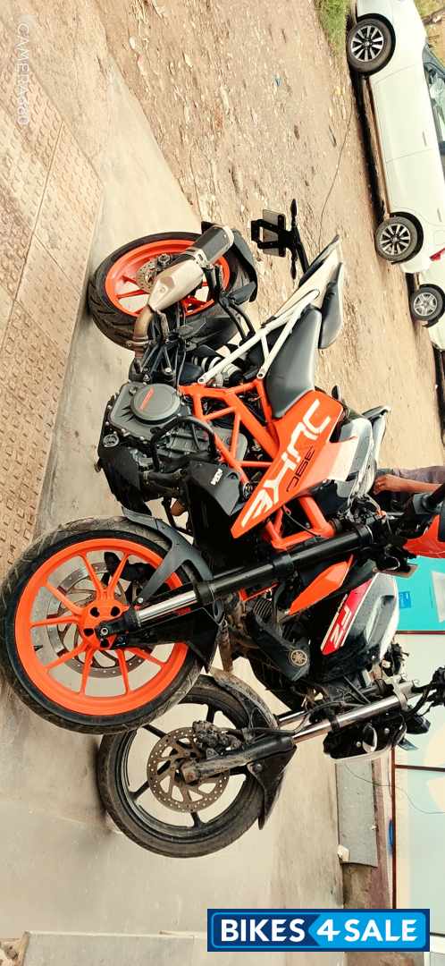 Orange Black White KTM Duke 390