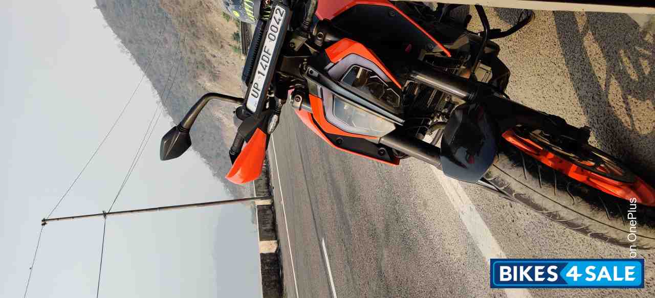 Orange Black White KTM Duke 390